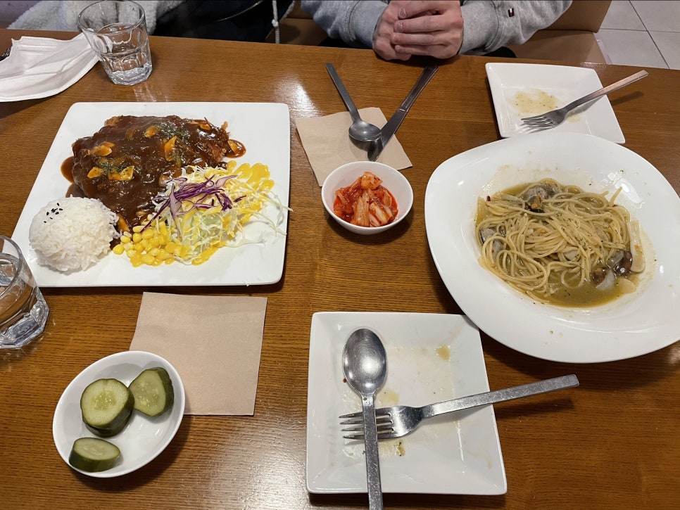 뚱스파스타앤돈까스 이미지