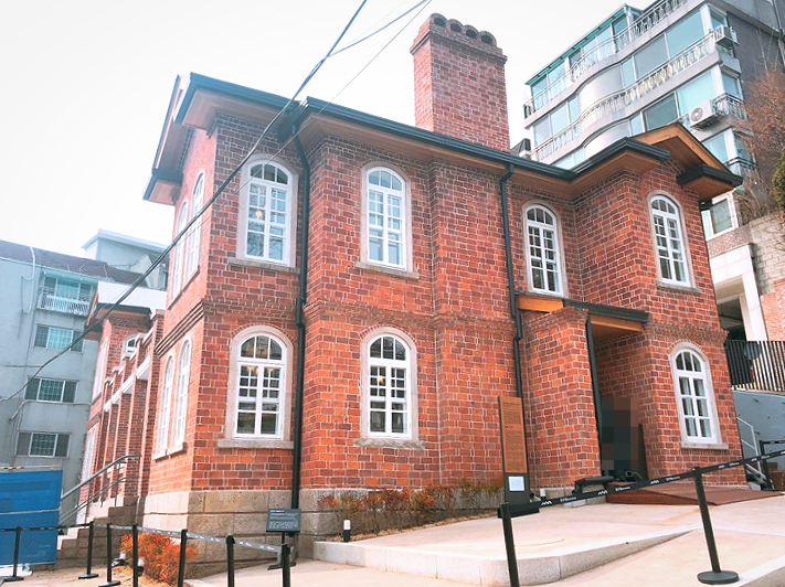 딜쿠샤커피 이미지