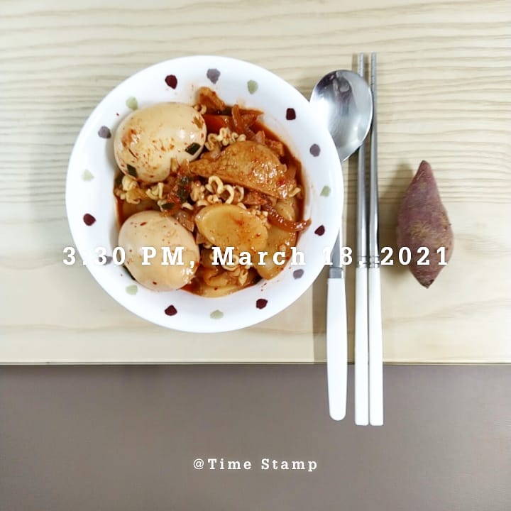 곰김밥 이미지