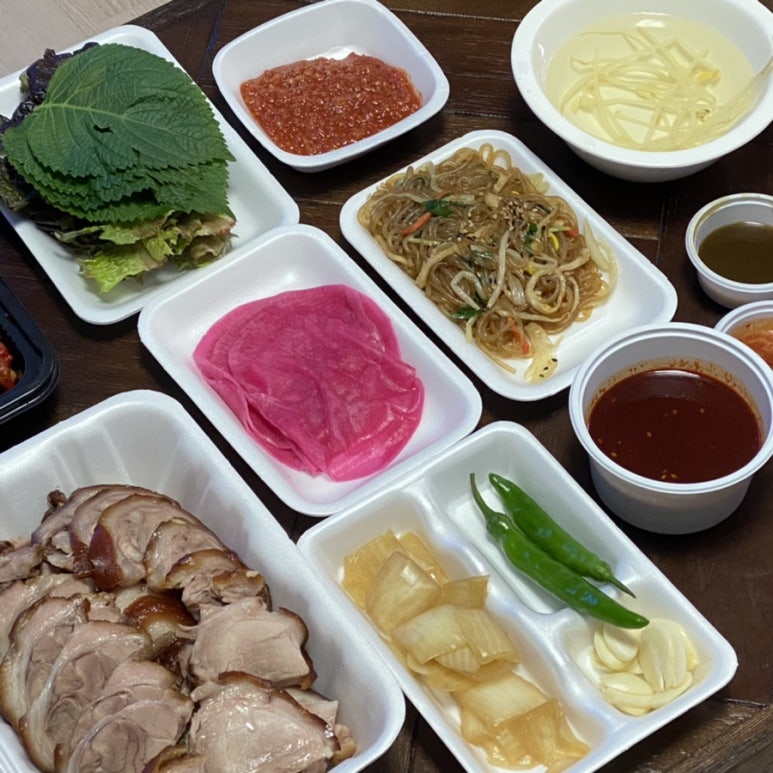 정시영왕족발 이미지