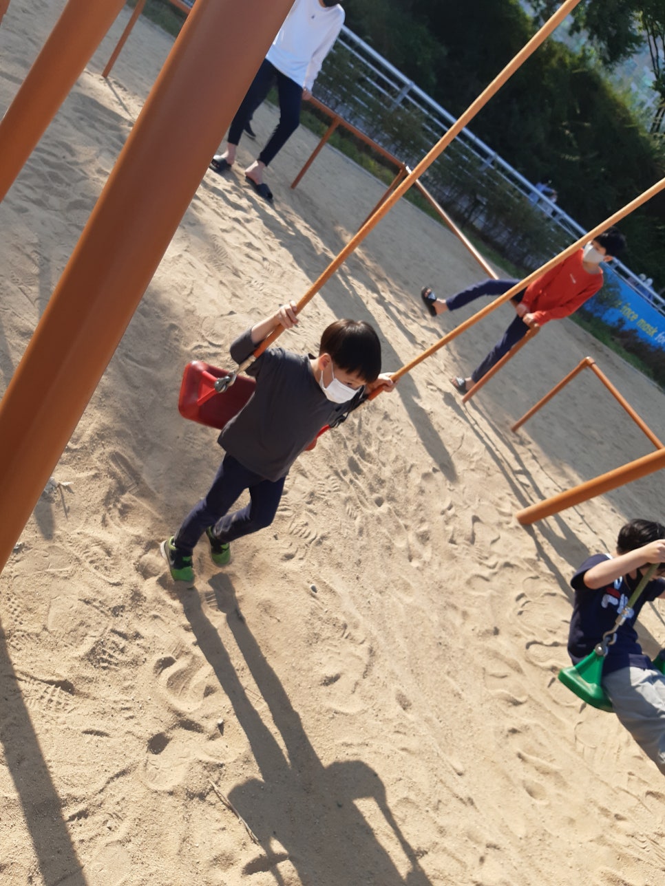 신천대로사람들 이미지
