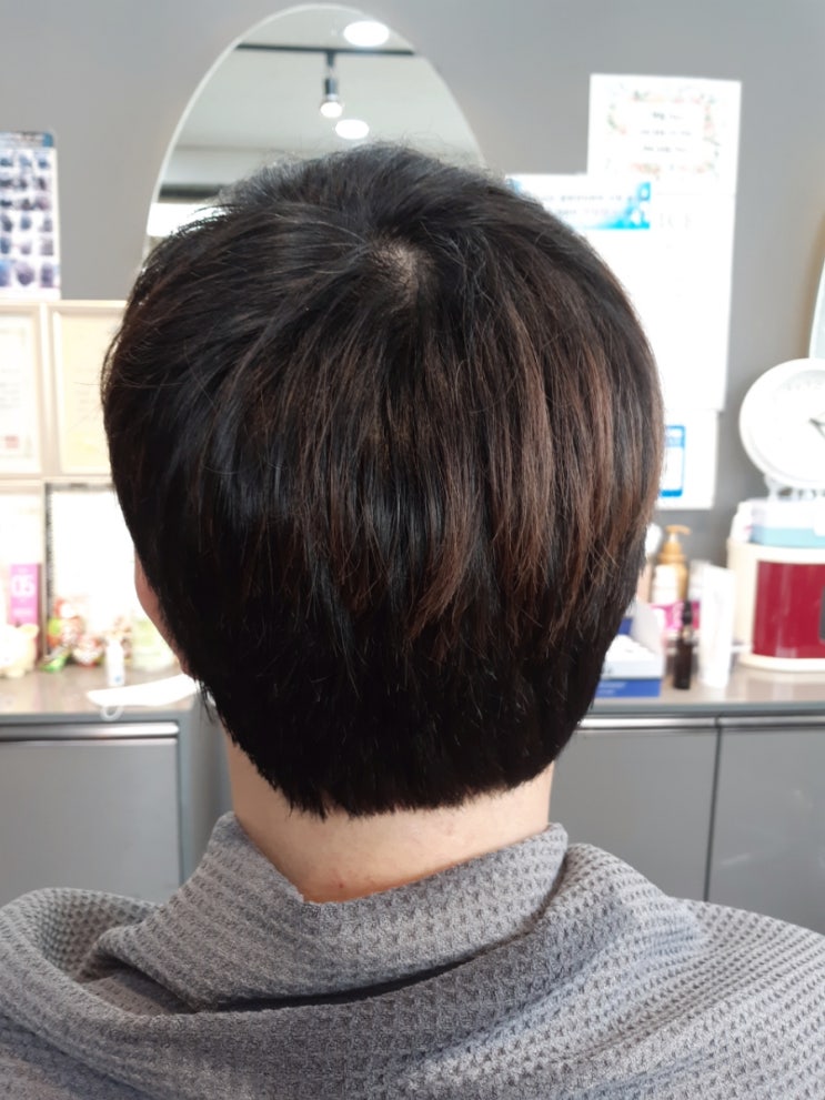 준.헤어컷전문 이미지