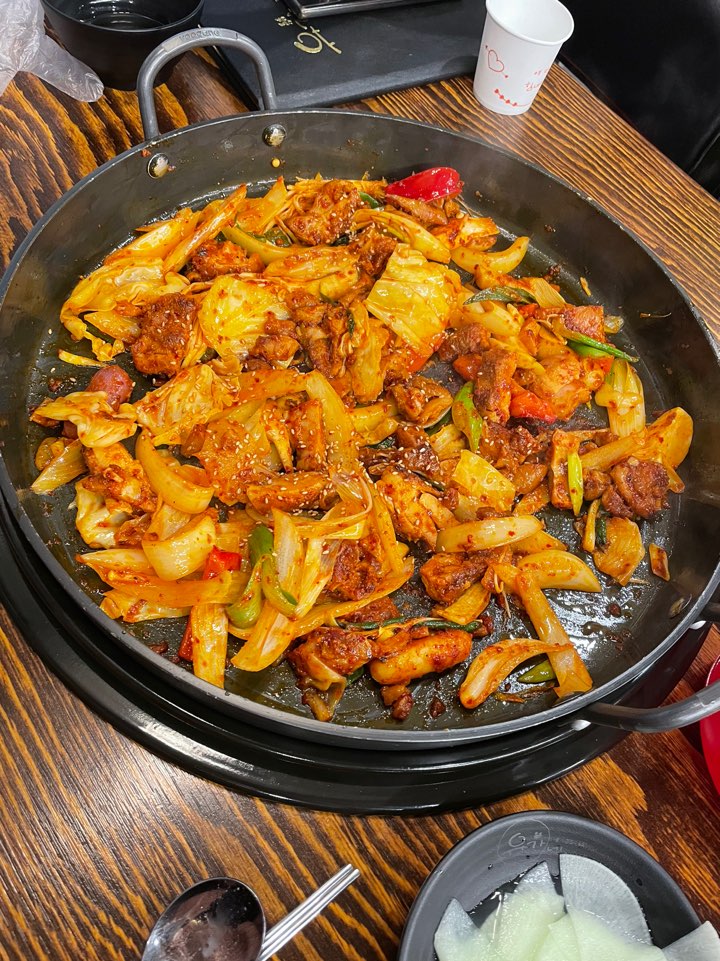 유가네닭갈비구미산동점 이미지