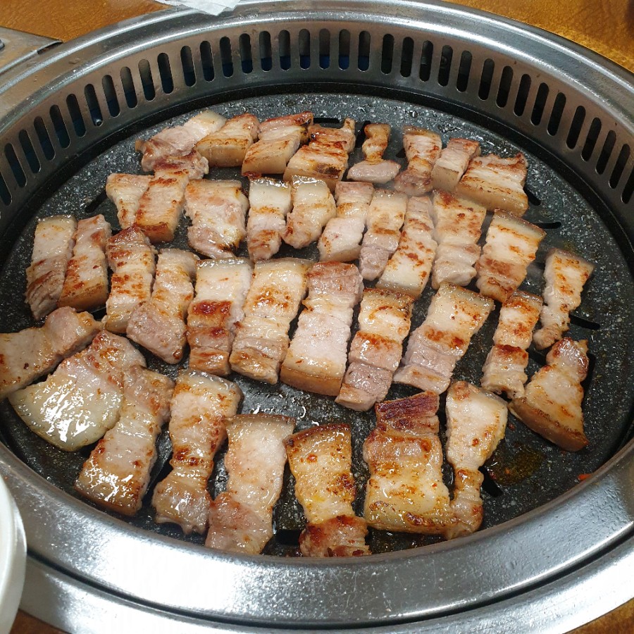 영미 정육점 이미지