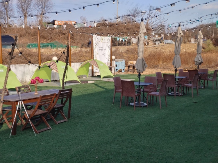 살롱드방 이미지