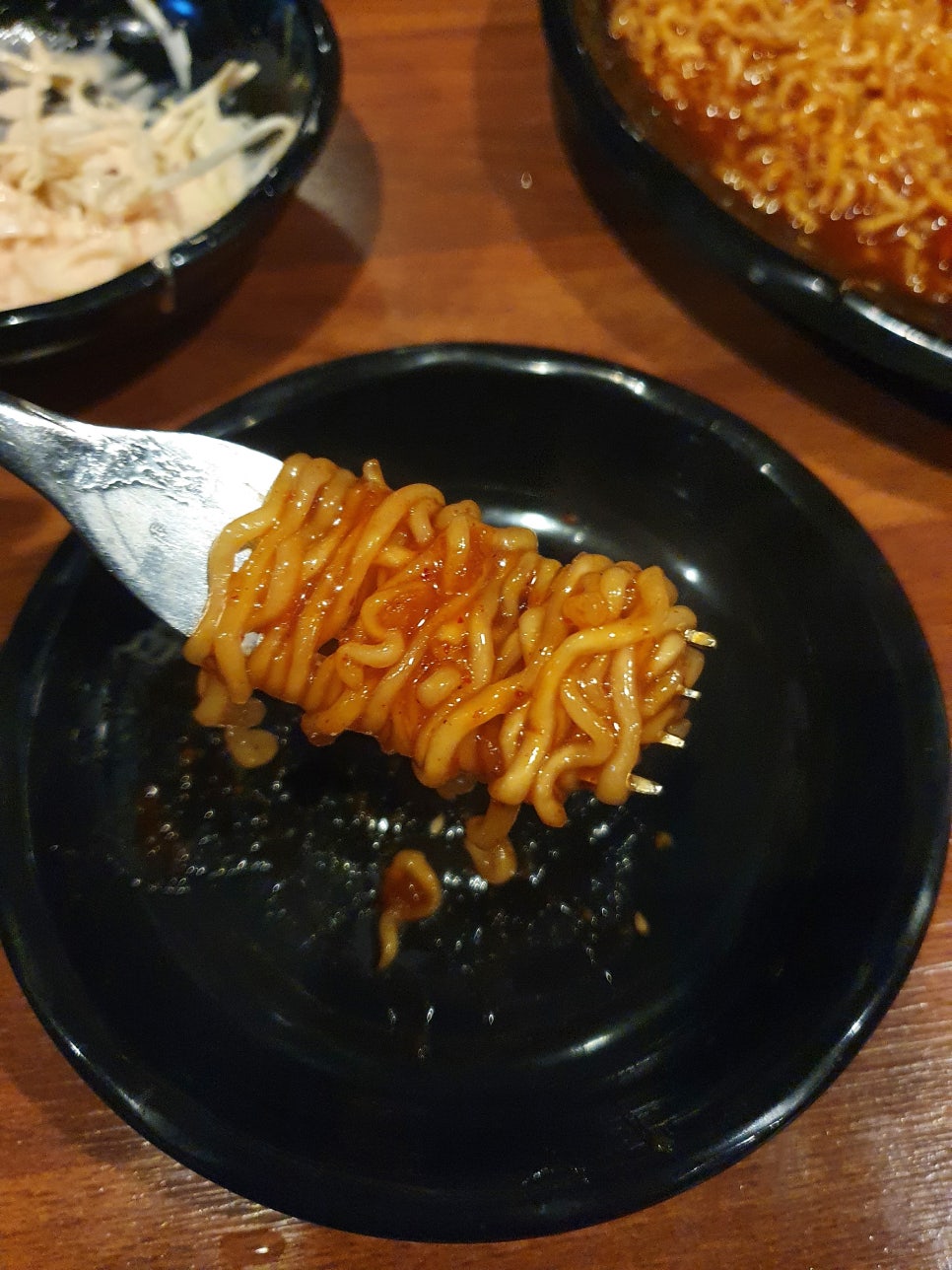 꼬꼬아찌숯불치킨 이미지