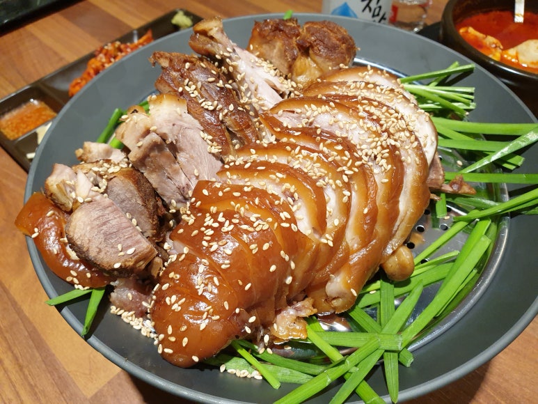 하륜일만족발 이미지