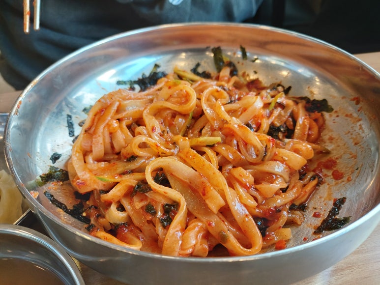 정성칼국수 이미지