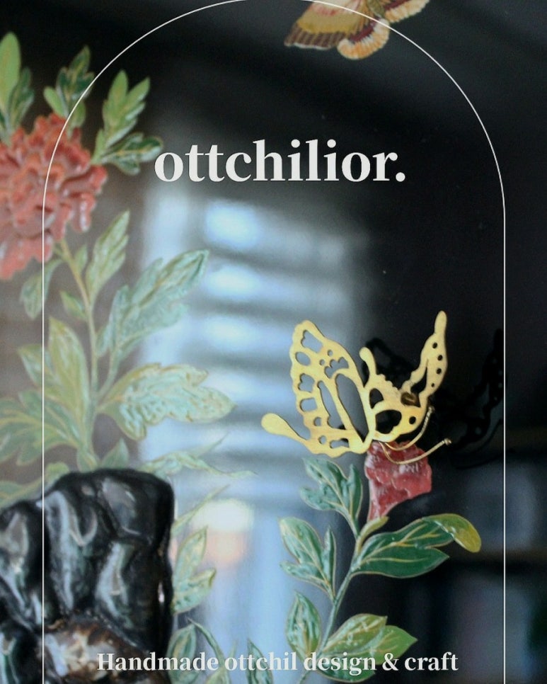 옻칠리어(Ottchilior) 이미지