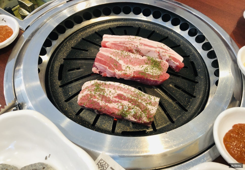 하우정숯불구이 이미지