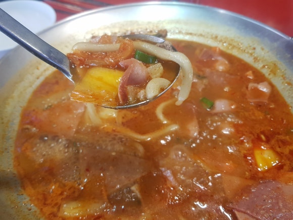 놀부보쌈부대찌개 이미지