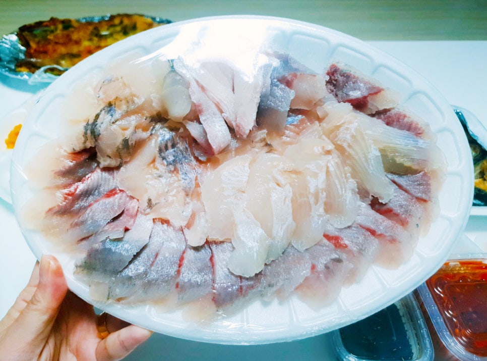 삼천포회센타 이미지