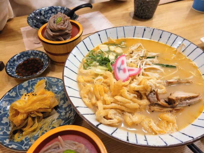 청담초밥 이미지