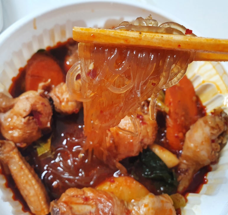 또이스치킨찜닭 이미지