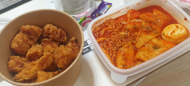 이대충무할매김밥 이미지
