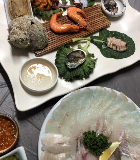 경주횟집 지중해 이미지