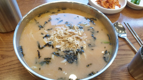 밀가루칼국수 이미지