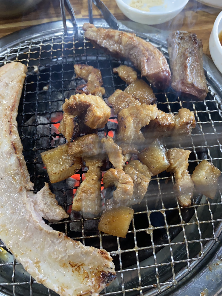 할매식육점 이미지