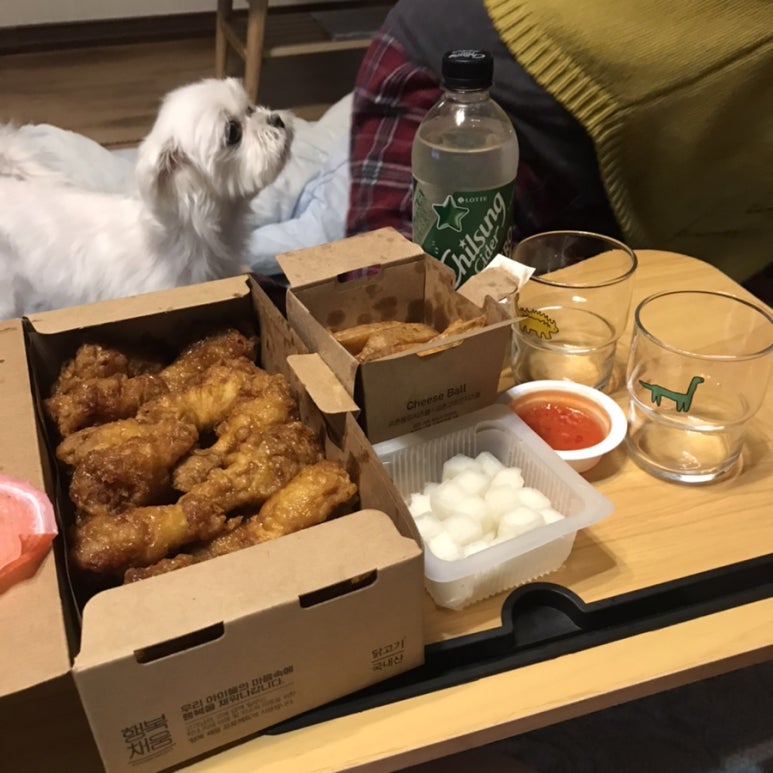 교촌치킨 명륜점 이미지