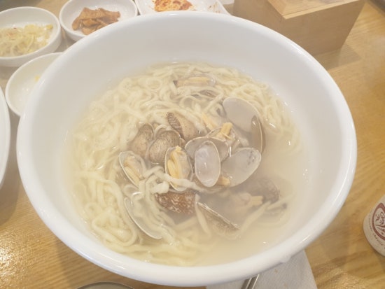 비래동매운족발 이미지