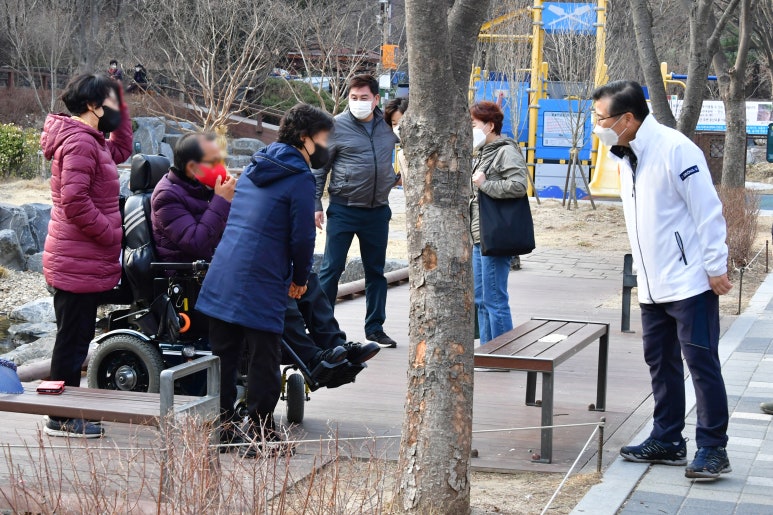 봉화산 유아숲체험원 이미지