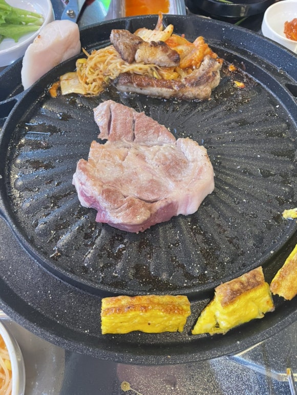 돈돈돼지 이미지