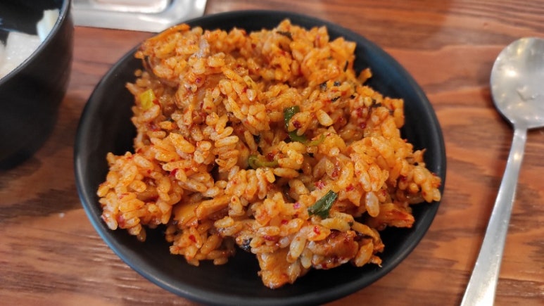 유가네닭갈비장한평역점 이미지