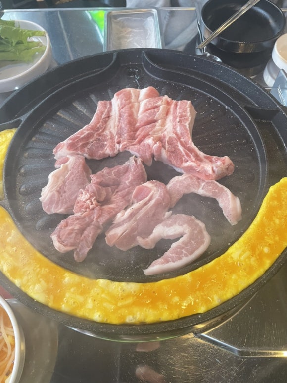 돈돈돼지 이미지