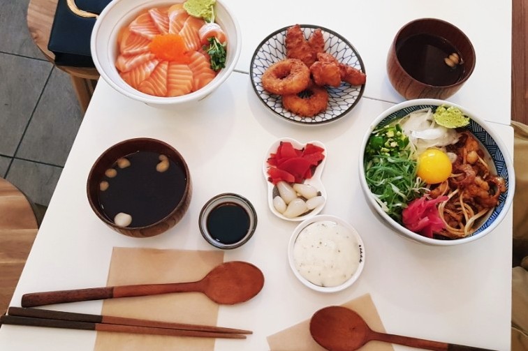 오꼬식당 이미지