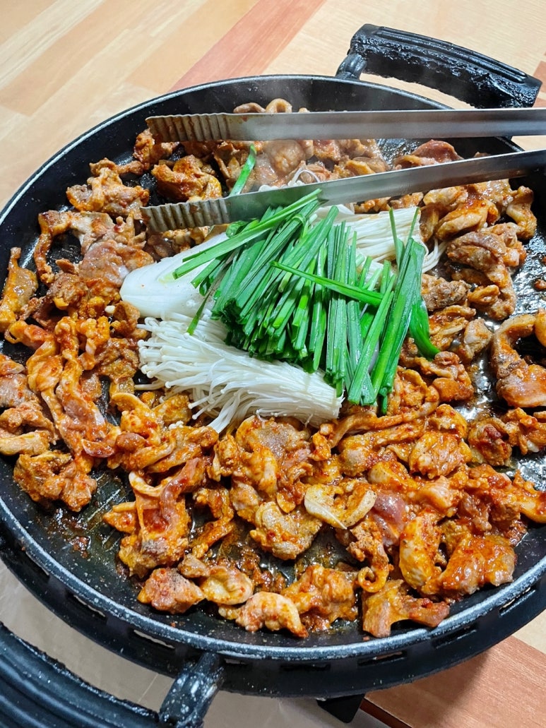 박지현생오리불고기 이미지