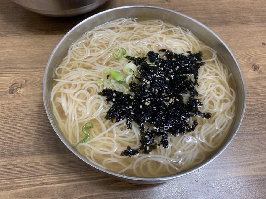 장터멸치국수 이미지