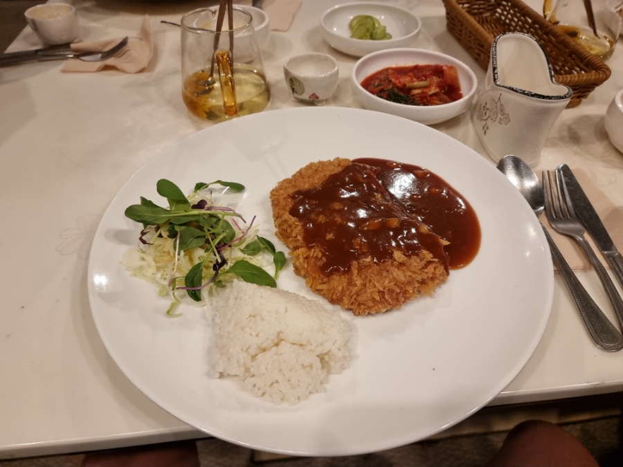 장수흙돼지 이미지