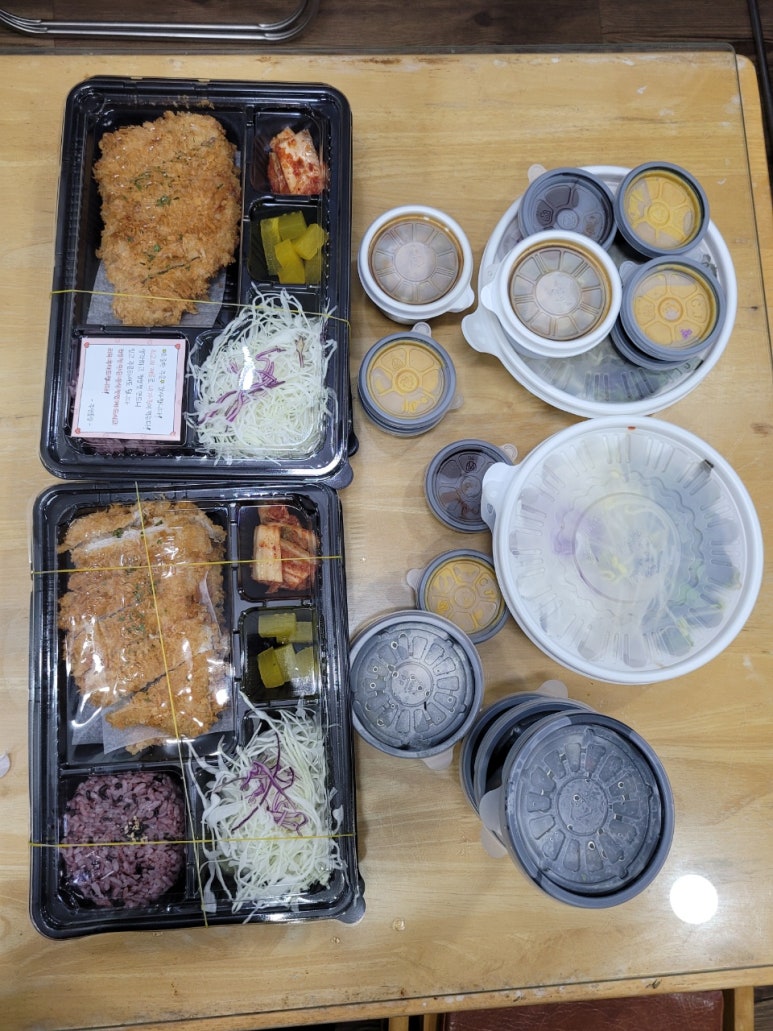 우아한돈가츠 이미지