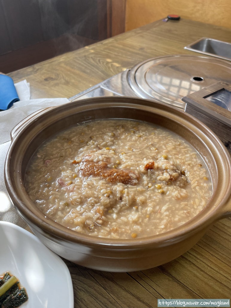 해조톳오리누룽지백숙 이미지