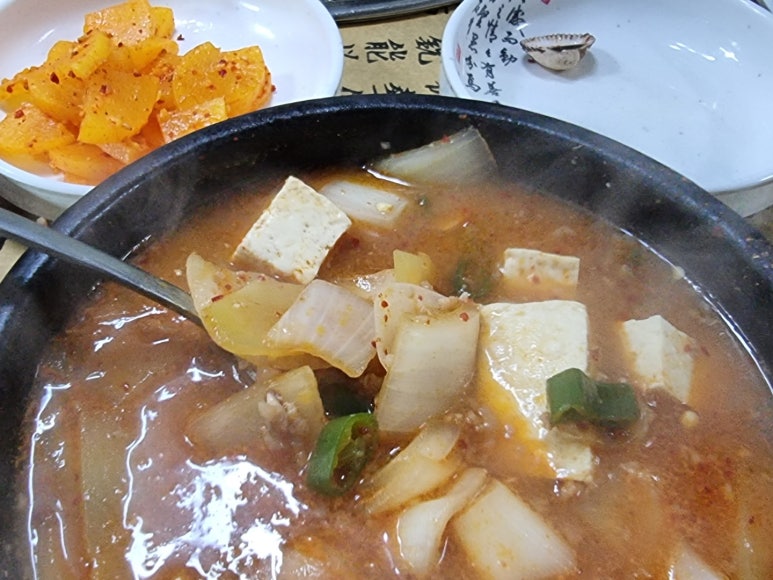 숯검댕이 이미지