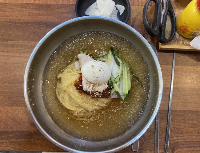 황금밀면 수영점 이미지