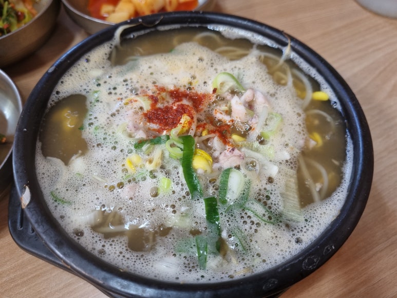 먹고을전주콩나물국밥 이미지