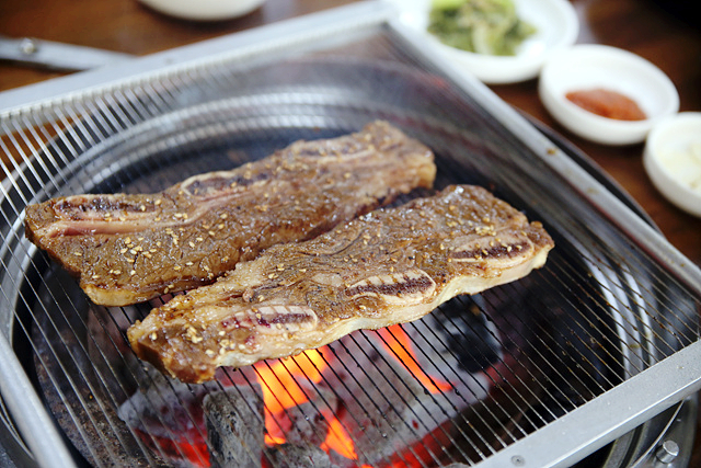 청솔참숯불갈비 이미지