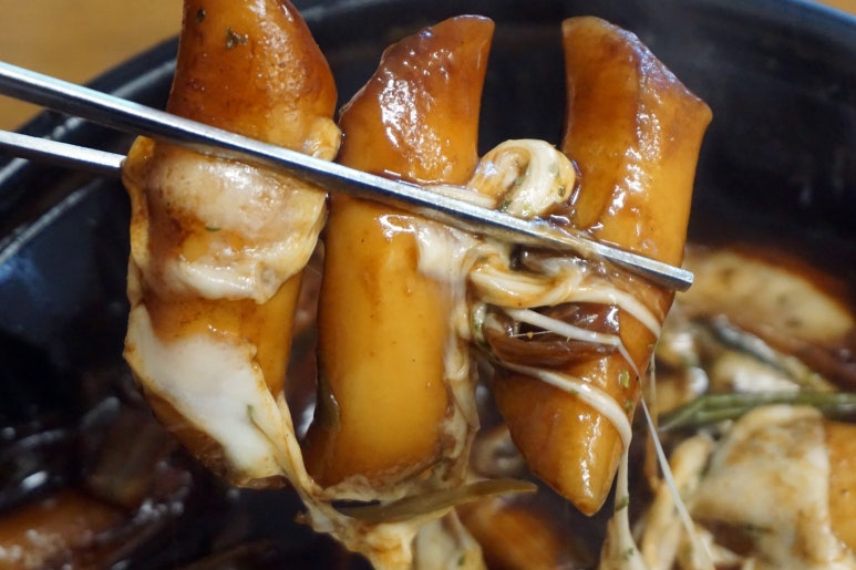 쏘크라테스떡볶이 이미지