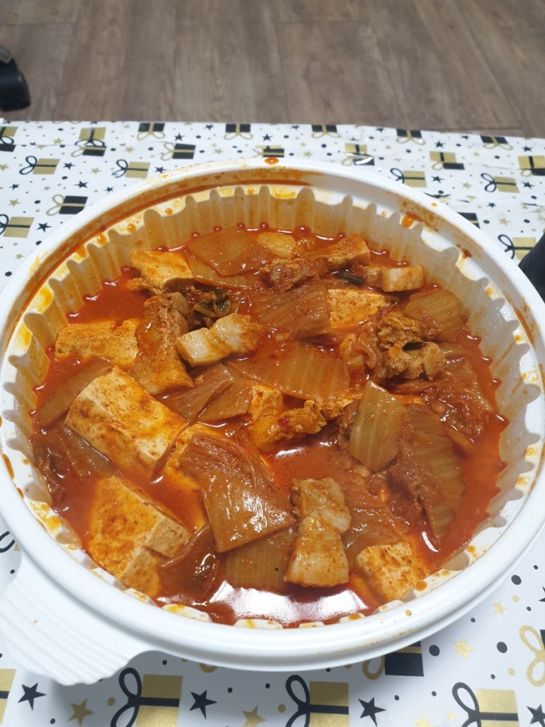 김치찜은 못참지 이미지