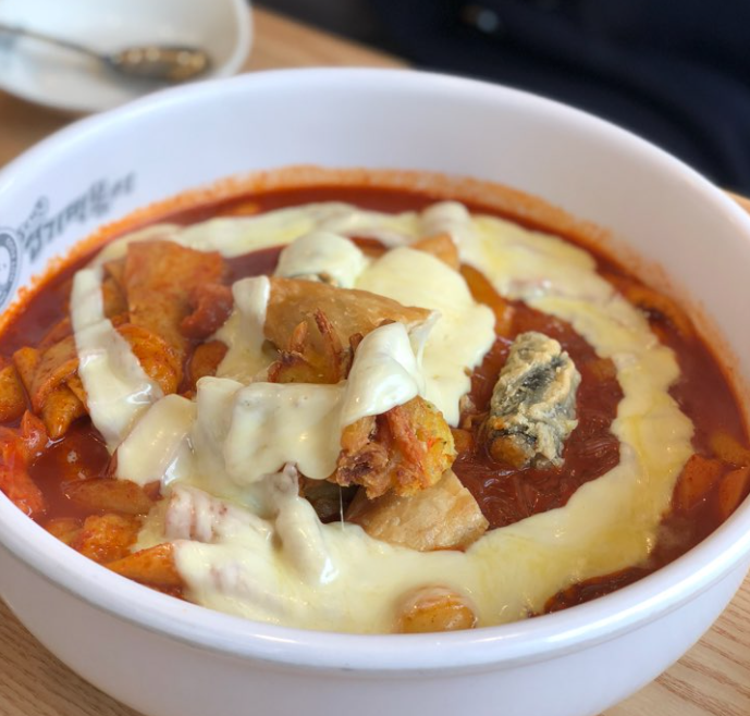 핫시즈너동대문엽기떡볶이 이미지