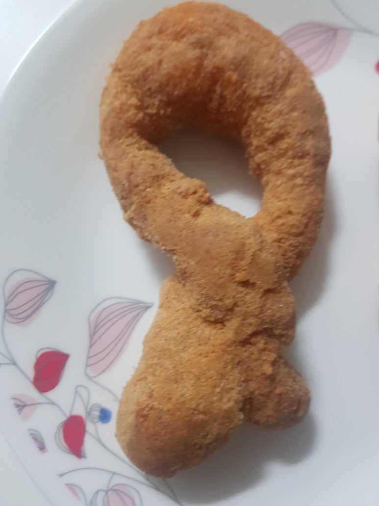 콩꼬물꽈배기 이미지
