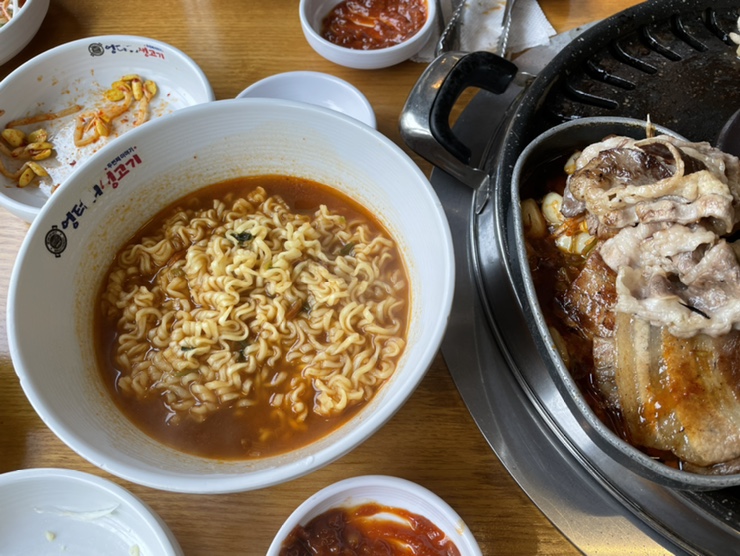 엉터리생고기라페 이미지