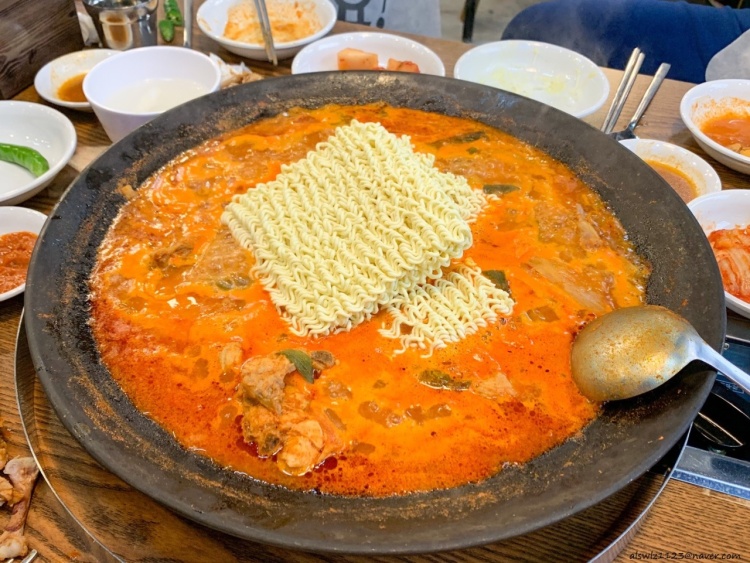 성원닭갈비 이미지