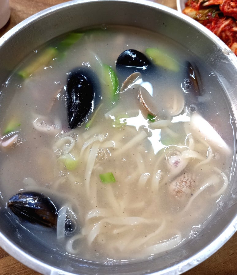 연안잔치국수 이미지