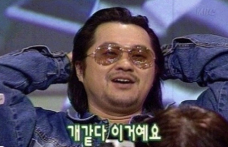 플레이 카페 이미지