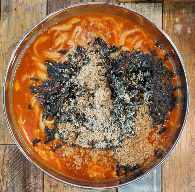 윤이네칼국수 이미지