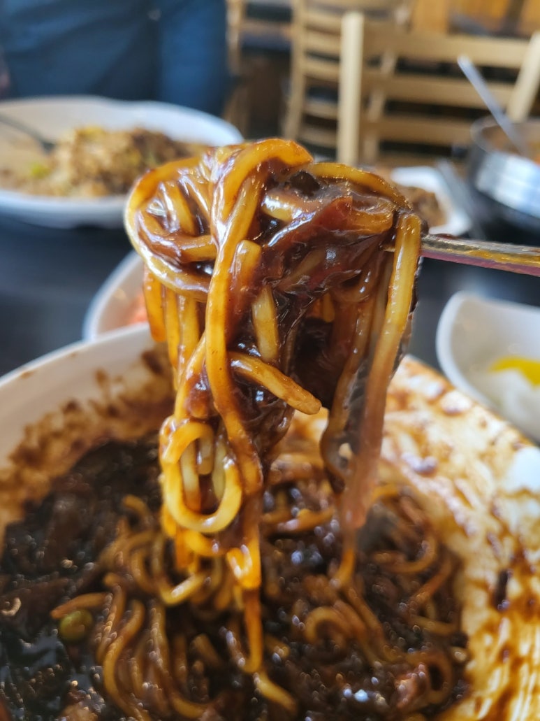더팬더중화요리 이미지