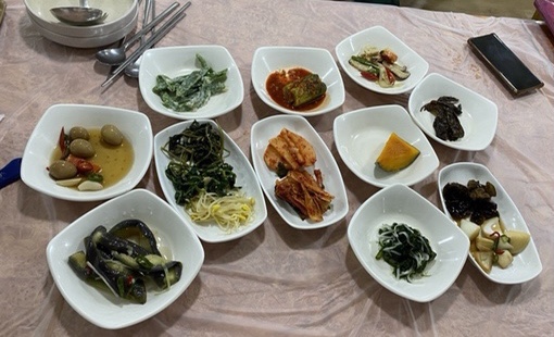목련집 이미지