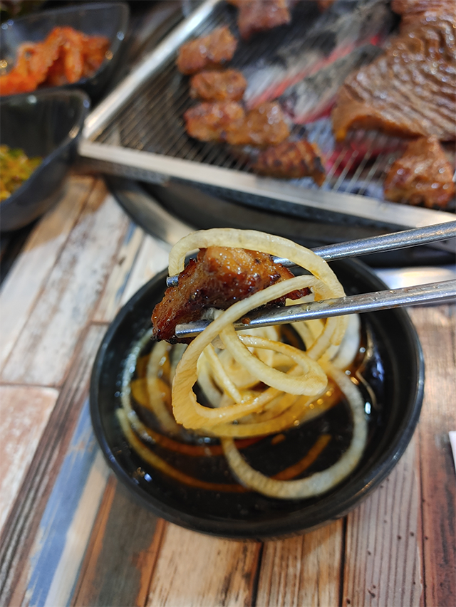 응삼이초벌구이 이미지